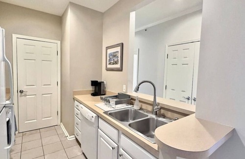 Rehoboth Beach Condo | Penthouse Place a TOP floor condo for you and yours