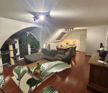 Boom Apartment | Penthouse tomorrowland 700m from entrance