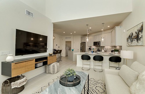 Carino Estates Condo | Penthouse Two Story Resort Condo in Ocotillo! Waterviews at The Cays!
