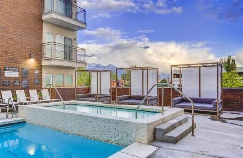 Downtown Salt Lake City Apartment | Penthouse with Capital VIEWS NEW