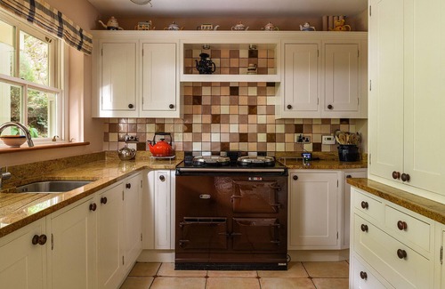Llansanffraid Glan Conwy Cottage | Pentre Bach - Five Bedroom Cottage, Sleeps 10