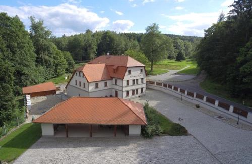 Sluknov House | Penzion Čítkův Mlýn