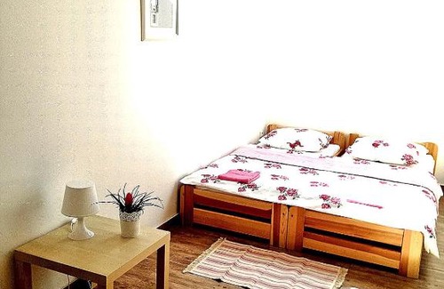 Brezi House | Penzion a Vinarstvi Vavricek