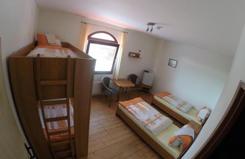 Popuvky House | Penzion Jaroš