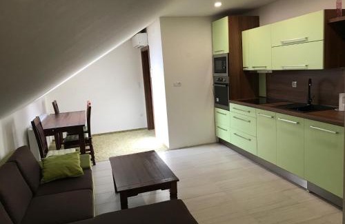 Hodonin House | Penzion JaRo