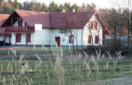 Mladonovice House | Penzion Lipina