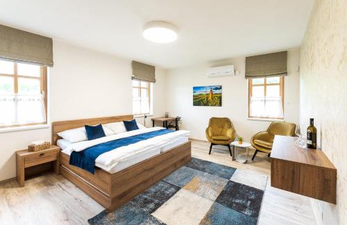 Pavlov House | Penzion Nad Pavlovem