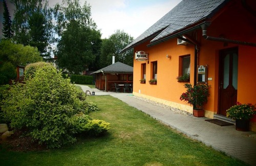 Techonin House | Penzion Otmarka