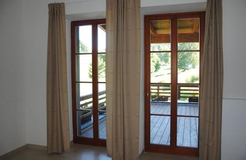 Svinna House | Penzion Stará Vápenka