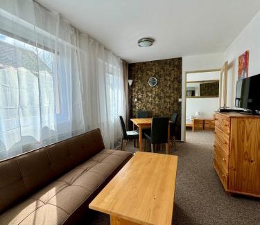 Lipova-Lazne Apartment | Penzion U Filipa