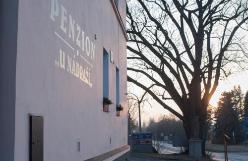 Horsovsky Tyn House | Penzion "U Nádraží"