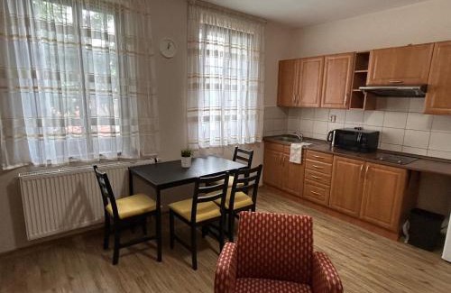 Plzen 3 House | Penzion V Zatáčce