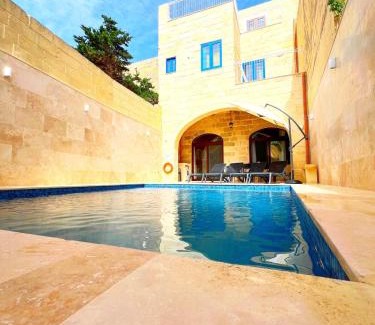 Xaghra House | Peonja Suite