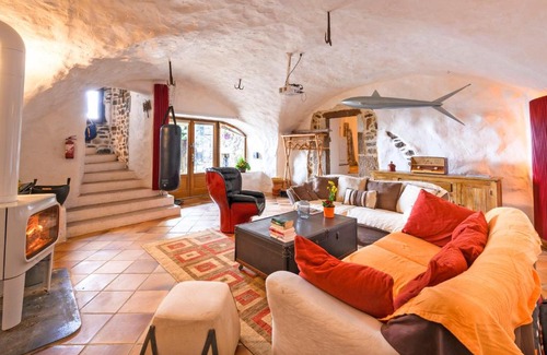 Gourdon House | Peponi Classé 4 étoiles - Piscine - Parc des Monts d'Ardèche