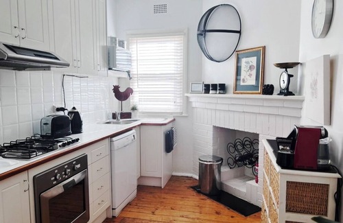 Bathurst House | . Peppinella .