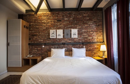 Pera Hotel | Peradays