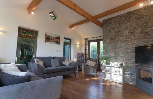 Llansadwrn House | Perfect cottage retreat near the Brecon Beacons