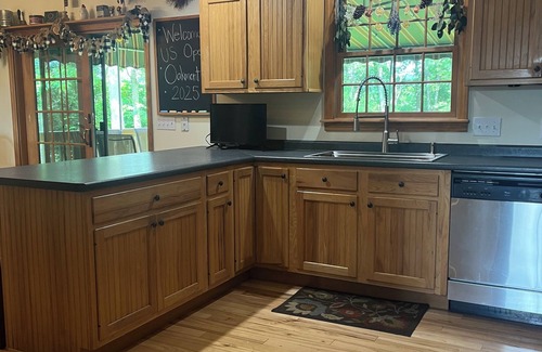 Tarentum House | Perfect Country Get Away for the 2025 US Open in Oakmont