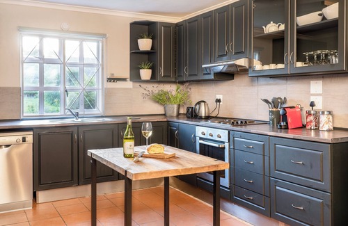 Stellenbosch House | Perfect family home to relax with private wood fired hot tub and magical views