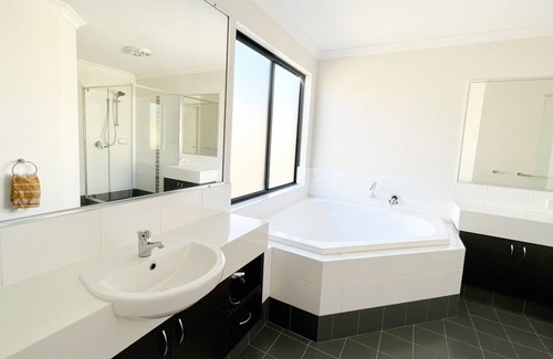 South Lake House | Perfect Family Modern House Close to Everything