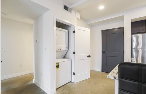 Stamford Apartment | Perfect for Families| Sunny, Spacious and Modern