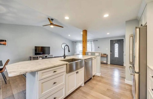 McAlpine House | Perfect for families, pets, events. Have your own slice of private quiet.