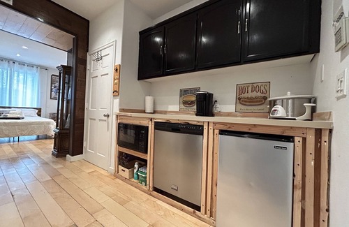 Downey House | Perfect Hideout!