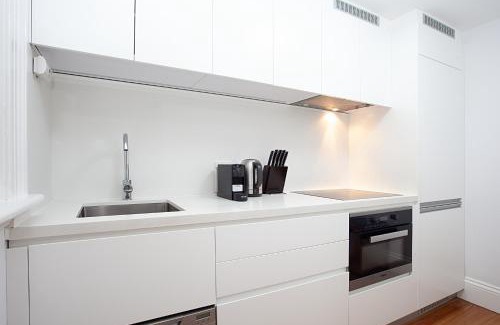 Lewisham Apartment | Perfect Located Cosy Studio in Sydney