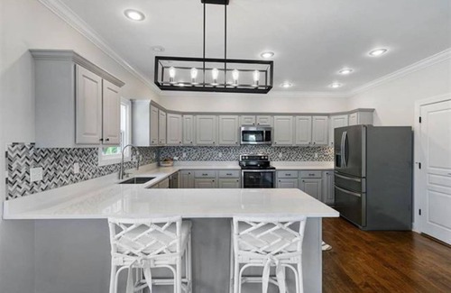 Counce House | Perfect location, luxury home with breathtaking lake view!