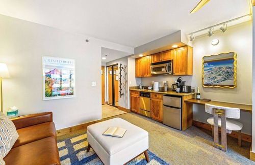 Crested Butte Condo | Perfect Location, Hot Tub, Heated Pool, Steam Room/Gym!