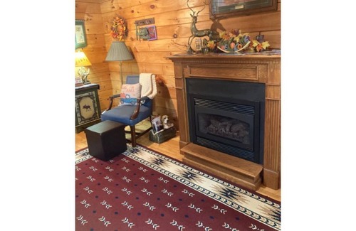 Fayetteville House | Perfect place to stay for your time away!