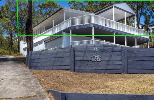 North Arm Cove House | Perfect Seclusion Top Level Only