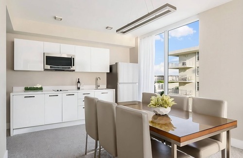 Bay Harbor Islands Hotel | Perfect Spot in Bay Harbor! Comfortable Unit w/Kitchens! Pet-friendly, Pool