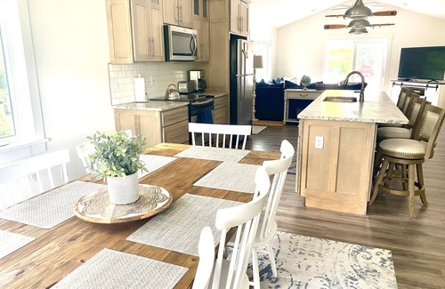 Boyne City House | Perfect up north getaway! Walk to Beach, Downtown & Trails!