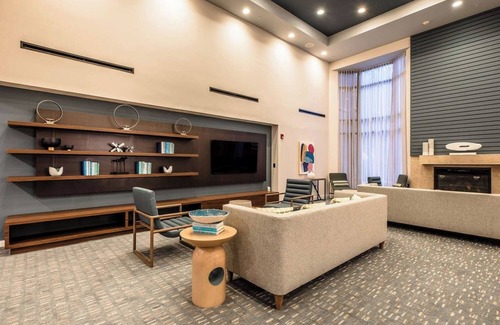 Richardson Hotel | Perfect Vacay Choice! Close to Breckinridge Park, Outdoor Pool, Free Parking!