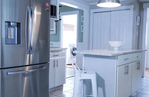 Woodstock House | Perfect Woodstock Getaway! Lovely Riverside Home