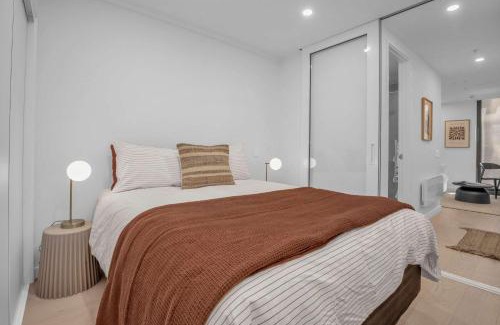 Te Aro Apartment | Perfectly Paired - Your Dual Apartment Escape