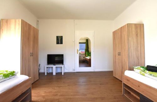 Straßgang Apartment | Perfekt Für Gruppen, 5 Einzelbetten