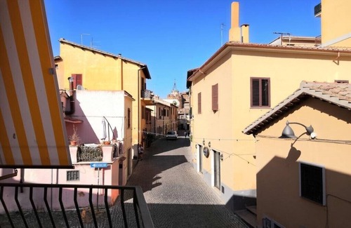 Cerveteri Apartment | Perla Etrusca Rooms in the heart of Cerveteri