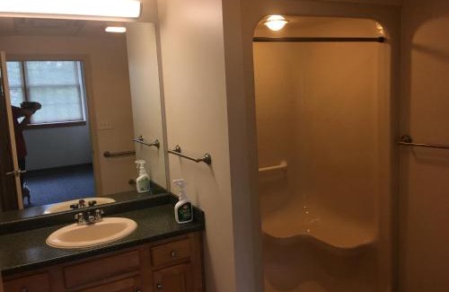 New Kensington Apartment | Pershing Heights 200