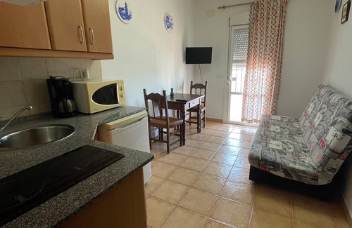 Barrio Nuevo House | Pet-Friendly Apartment “Finca la Tacita Jazmin” with Pool & Wi-Fi
