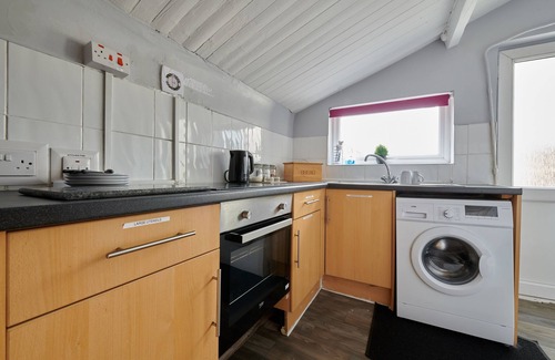 Flintshire House | Pet Friendly 3 Bed Detached Family Home, Mold, Sleeps 5