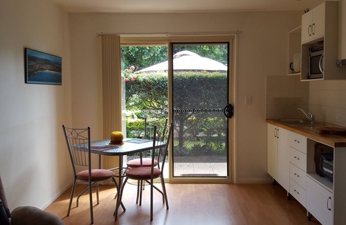 Kings Forest Apartment | Pet Friendly-Adults Only, Kingscliff, Tropical Coast Retreat, Hinterland Suite