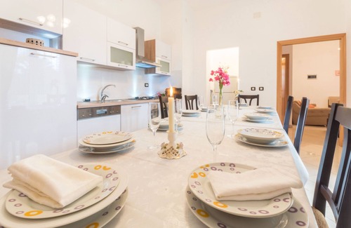 Cancini Villa | Pet friendly, all rooms air conditioned, only 3km from the beach
