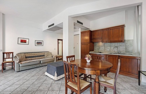 Varigotti Apartment | Pet-Friendly Apartment "13 Mehari" with Balcony & Wi-Fi