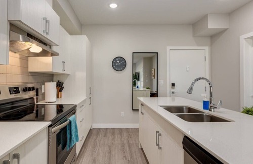 Southwest Calgary Apartment | Pet Friendly Apartment w/Free Underground Parking