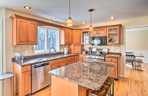 Lagrangeville House | Pet-Friendly Beacon Area Vacation Rental 6 Acres