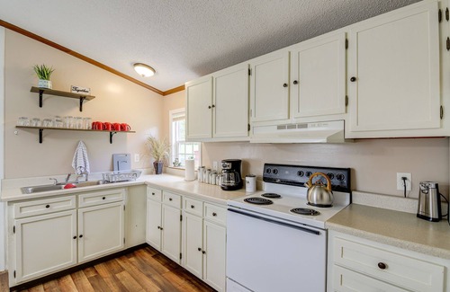 Corbin House | Pet-Friendly Corbin Vacation Rental ~ 4 Mi to Town