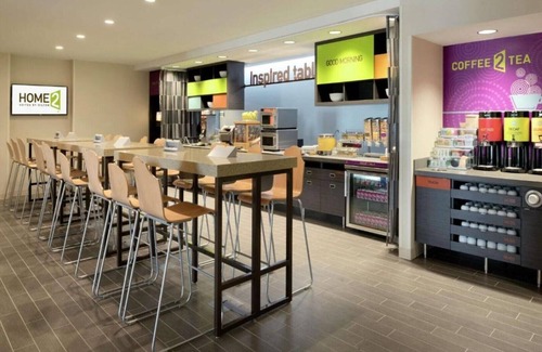 Roseville House | Pet-friendly, extended-stay