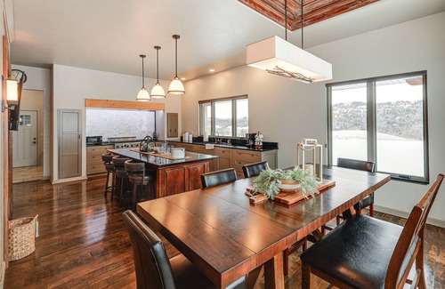 Fairfax Cabin | Pet-Friendly Fairfax Cabin Near Missouri River!